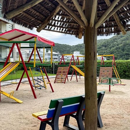 Apto Cond. Porto Ventura 3 Quartos Florianópolis Buitenkant foto