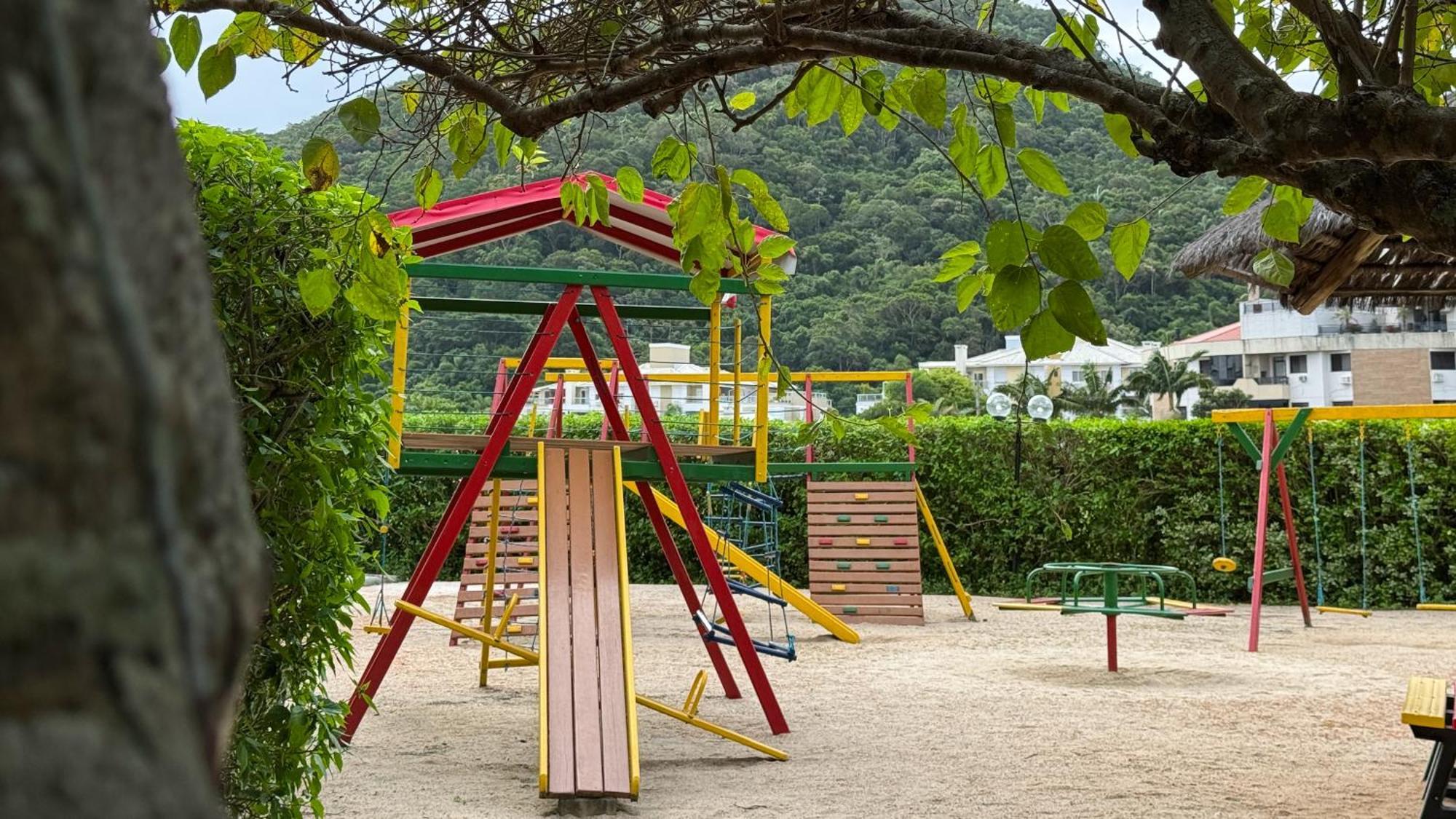 Apto Cond. Porto Ventura 3 Quartos Florianópolis Buitenkant foto